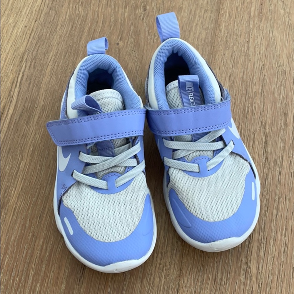 10.5 purple Nike toddler